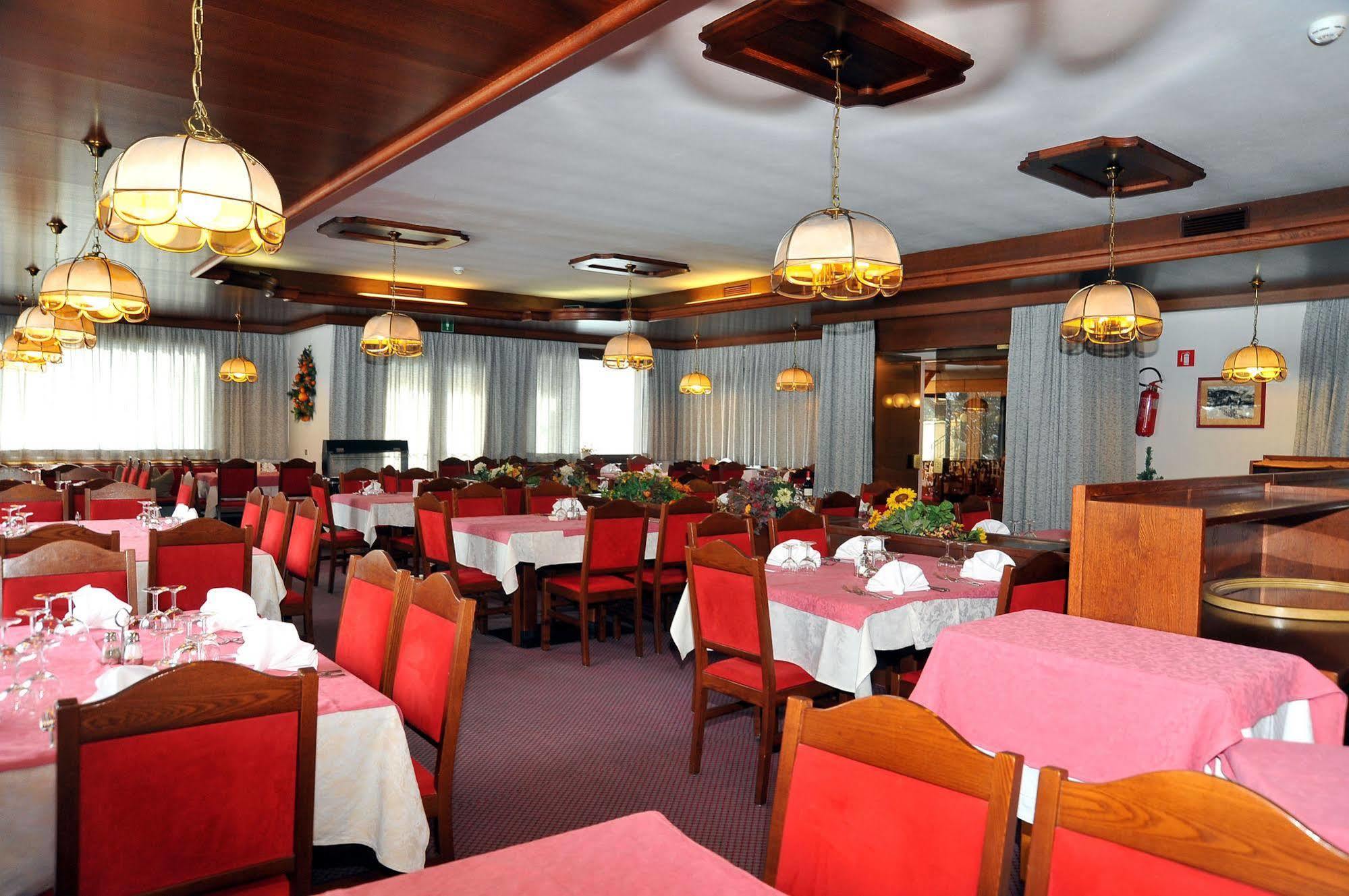 Hotel Nazionale Bormio Dış mekan fotoğraf